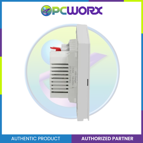 Schneider AvatarOn A 16A 250V USB Charger International Socket White A70426USB-IS-WE