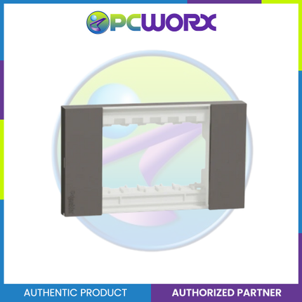 Schneider AvatarOn A 3 gangs Blank Plate - BLACK M3T03-BK