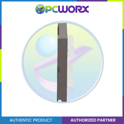 Schneider AvatarOn A 3 gangs Blank Plate - BLACK M3T03-BK